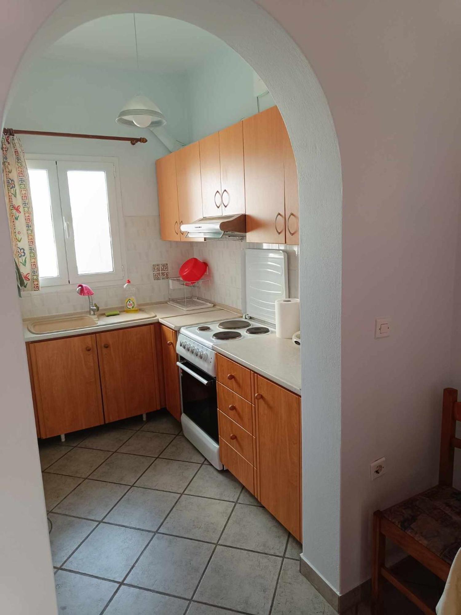 Athina Rooms Karvounades Bagian luar foto